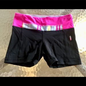!!!! SOLD!!!!Lululemon Fast Track Shorts Size 4